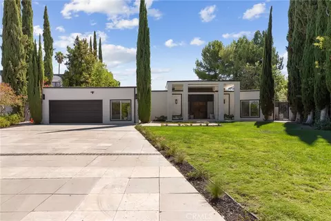4406 Medley Pl, Encino, CA 91316