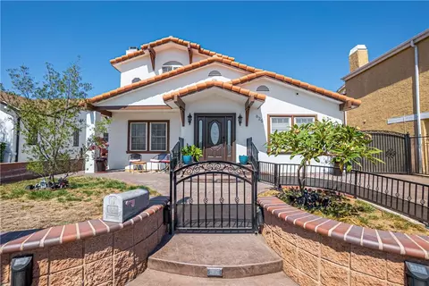 625 E Bonds St, Carson, CA 90745