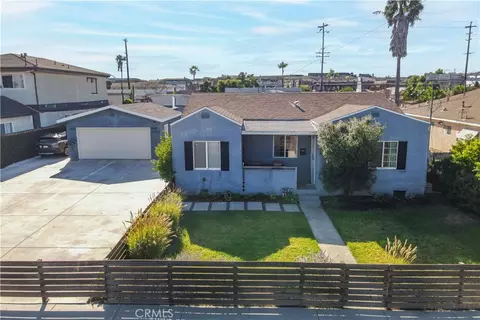 11835 Gale Ave, Hawthorne, CA 90250