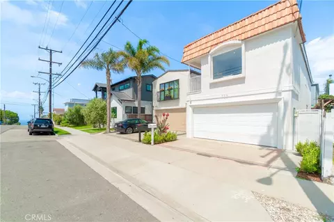 725 30th St, Hermosa Beach, CA 90254