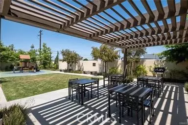 1950 N Bloom Dr, Compton, CA 90222 photo 6