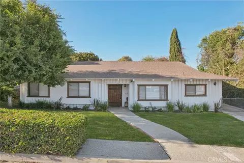 9 Moccasin Ln, Rolling Hills Estates, CA 90274