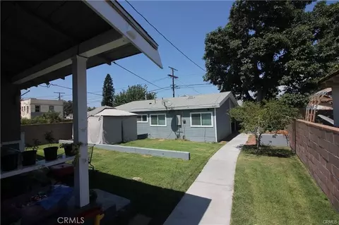 1027 W 46th St, Los Angeles, CA 90037