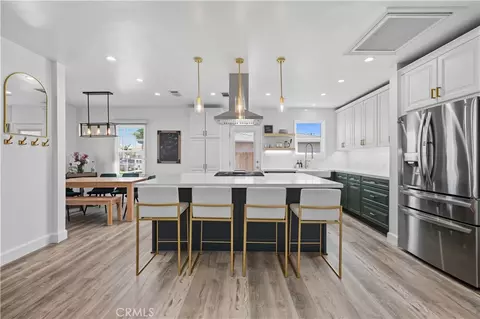 5030 W 130th St, Hawthorne, CA 90250