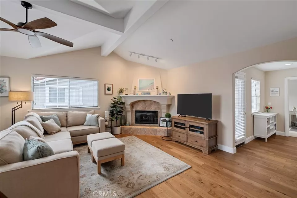 Living - 2607 Grant Ave #A, Redondo Beach, CA 90278 photo 3 of 6