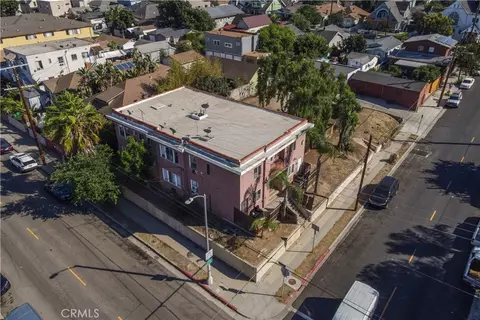 902 S Mesa St, San Pedro, CA 90731