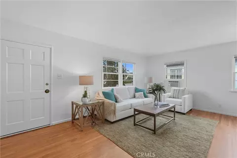 5468 W 120th St, Hawthorne, CA 90250