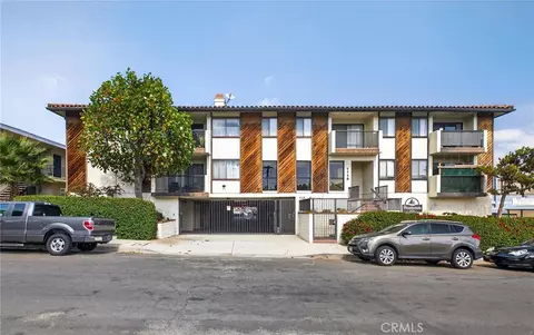 1715 259th St #4, Lomita, CA 90717