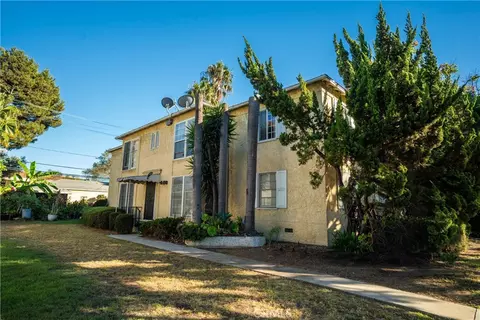 4446 Linden Ave, Long Beach, CA 90807