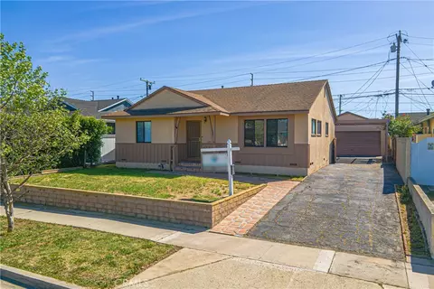 4402 Cathann St, Torrance, CA 90503