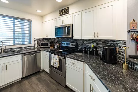 25557 Pine Crk, Wilmington, CA 90744