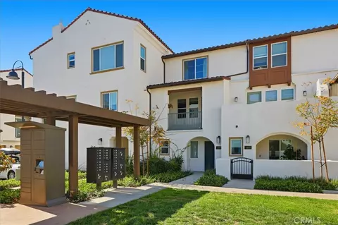 1467 Azalea Cir, Gardena, CA 90247