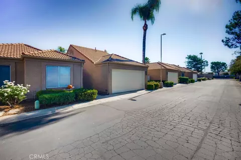930 Countryside St, Hemet, CA 92545