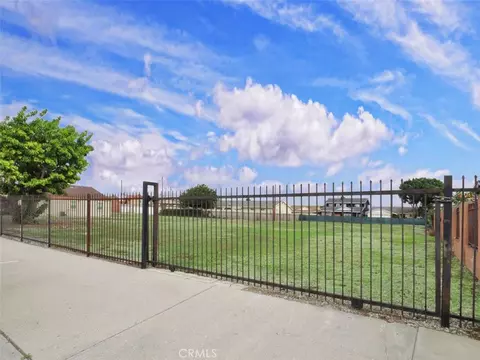 22108 Avalon, Carson, CA 90745 photo 9