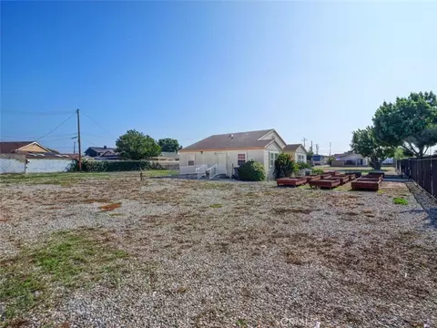 22108 Avalon, Carson, CA 90745 photo 5
