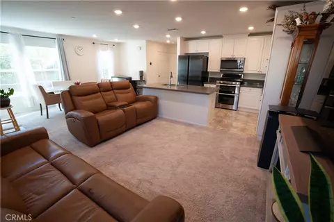 7155 Citrus Ave #381, Fontana, CA 92336