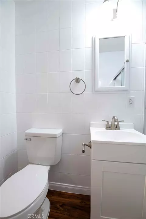 Bath - 22729 Marbella, Carson, CA 90745 photo 3 of 5