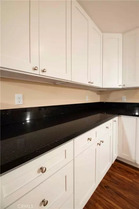 Kitchen - 22729 Marbella, Carson, CA 90745 photo 6 of 7