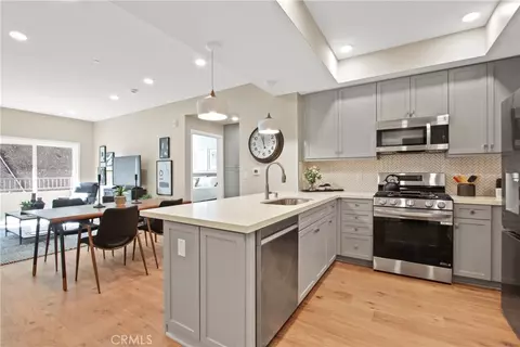 927 Deep Valley Dr #112, Rolling Hills Estates, CA 90274