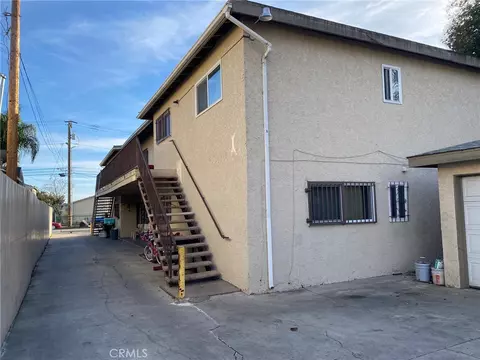 427 W Laurel, Compton, CA 90220 photo 2