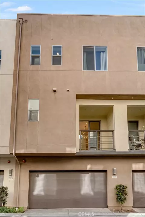 1013 Eucalipto Pl, Montebello, CA 90640