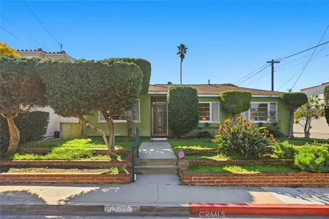 1700 Voorhees Ave, Manhattan Beach, CA 90266