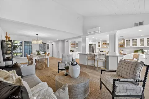 18 Malaga Place East E, Manhattan Beach, CA 90266