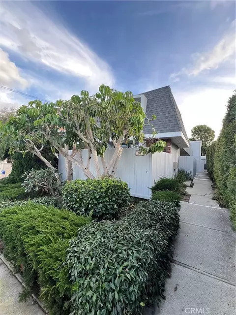 1912 Bataan Rd, Redondo Beach, CA 90278