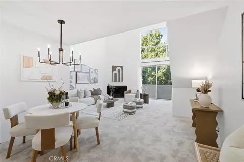11645 Montana Ave #321, Los Angeles, CA 90049