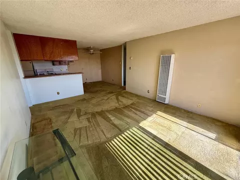 4727 W 147th St #202, Lawndale, CA 90260