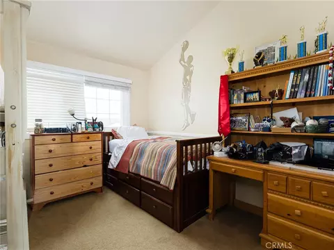 Bedroom - 426 E Imperial Ave, El Segundo, CA 90245 photo 3 of 6
