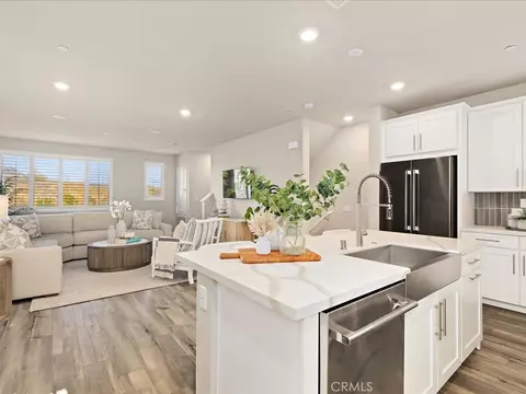 1441 Longview Ln, San Pedro, CA 90732
