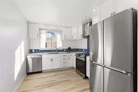 527 Cedar #2E, Long Beach, CA 90802