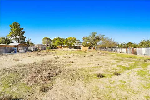 Exterior - 41048 173rd E, Lancaster, CA 93535 photo 5 of 5