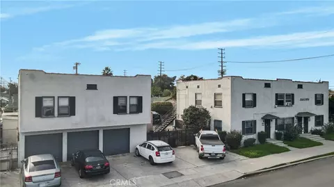 300 E 55th St, Los Angeles, CA 90011