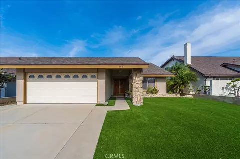 949 Fernrest Dr, Harbor City, CA 90710