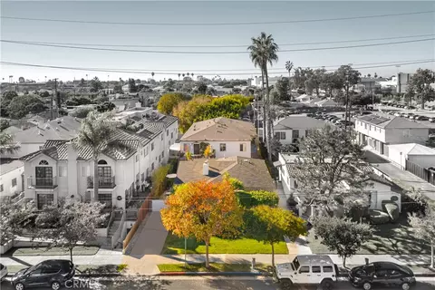 2332 20th St, Santa Monica, CA 90405
