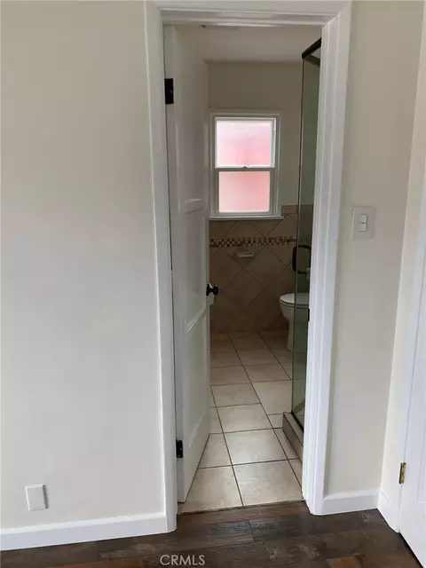 Bath - 4401 E Division St, Long Beach, CA 90803 photo 5 of 9