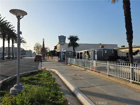 437 W Sp 3a Carson St, Carson, CA 90745 photo 27