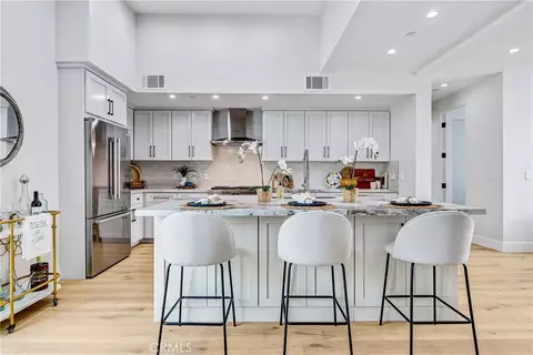 2405 Mathews Ave #B, Redondo Beach, CA 90278