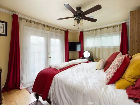 Bedroom - 211 E Pine Ave, El Segundo, CA 90245 photo 2 of 2