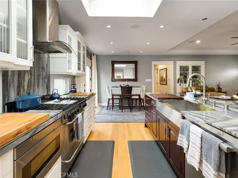 Kitchen - 211 E Pine Ave, El Segundo, CA 90245 photo 5 of 5