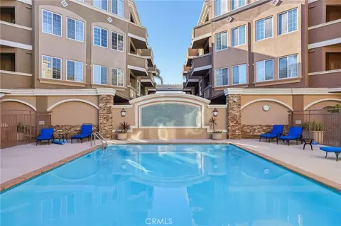 2750 Artesia Blvd #206, Redondo Beach, CA 90278