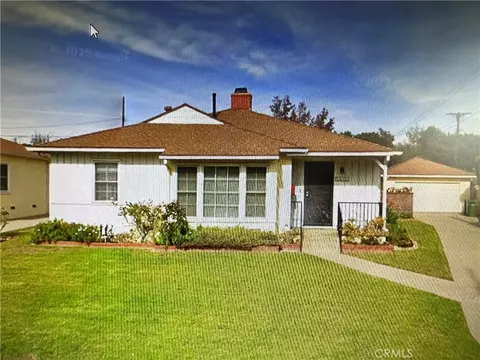 6413 W 77 St, Los Angeles, CA 90045