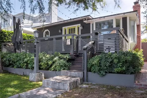608 35th St, Manhattan Beach, CA 90266