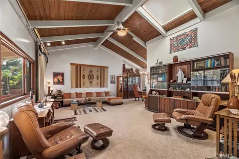 627 W Pine Ave, El Segundo, CA 90245