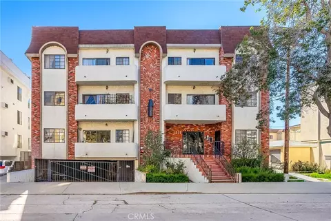 1515 Amherst Ave #302, Los Angeles, CA 90025