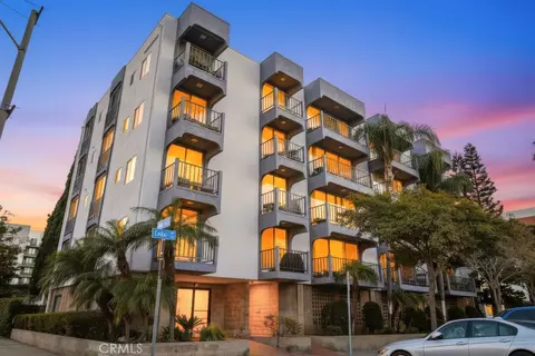 350 Cedar Ave #503, Long Beach, CA 90802