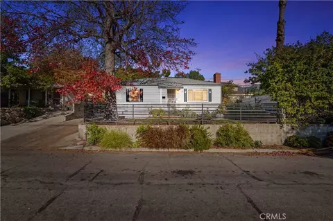 3611 4th Ave, La Crescenta, CA 91214