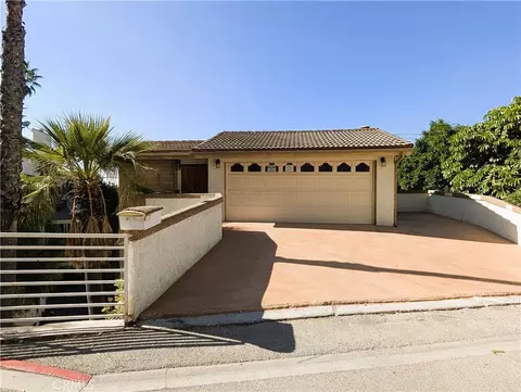 2076 Hanscom Dr, South Pasadena, CA 91030